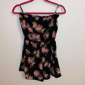 Strapless floral Forever 21 romper